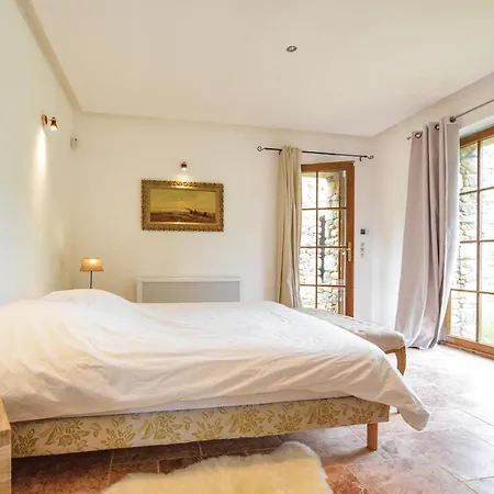 度假居 4 Bedroom Beautiful In
